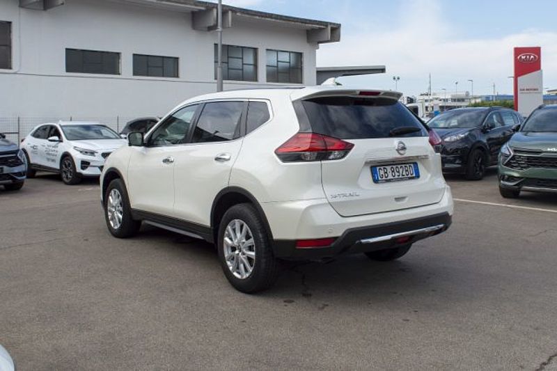 Nissan X-Trail dCi 150 2WD Business + tetto